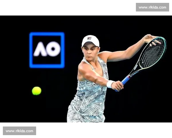 澳网赛场群星闪耀选手状态与实力全面解析新生代老将同台争锋走势前瞻 - 副本 (2)