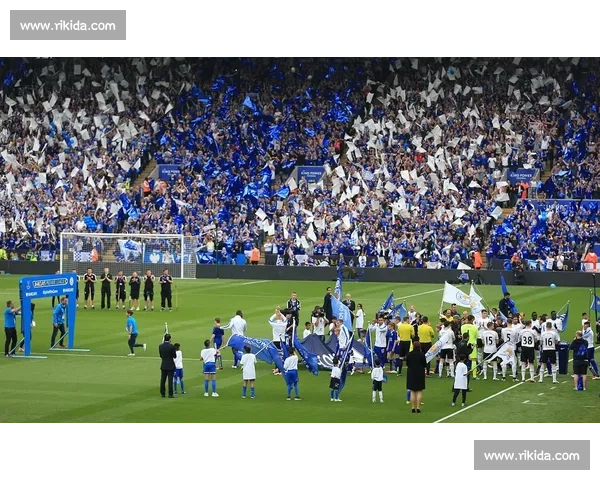 焦点大战一触即发主场迎强敌全力冲击关键三分争夺榜首席位之战 - 副本 (2) 焦点大战一触即发主场迎强敌全力冲击关键三分争夺榜首席位之战 - 副本 (2)